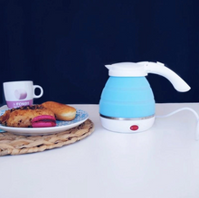 Load image into Gallery viewer, Foldable Electric Kettle
